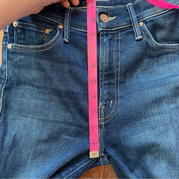 MOTHER The Insider Crop Step Fray Bootcut Jeans Home Movies Denim Size 24 - Picture 13 of 14